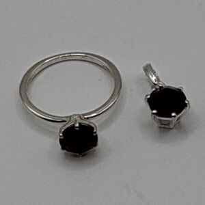 Sterling Silver 925 & Swarovski Crystal Red Pendant & Ring Size 7 NWTS